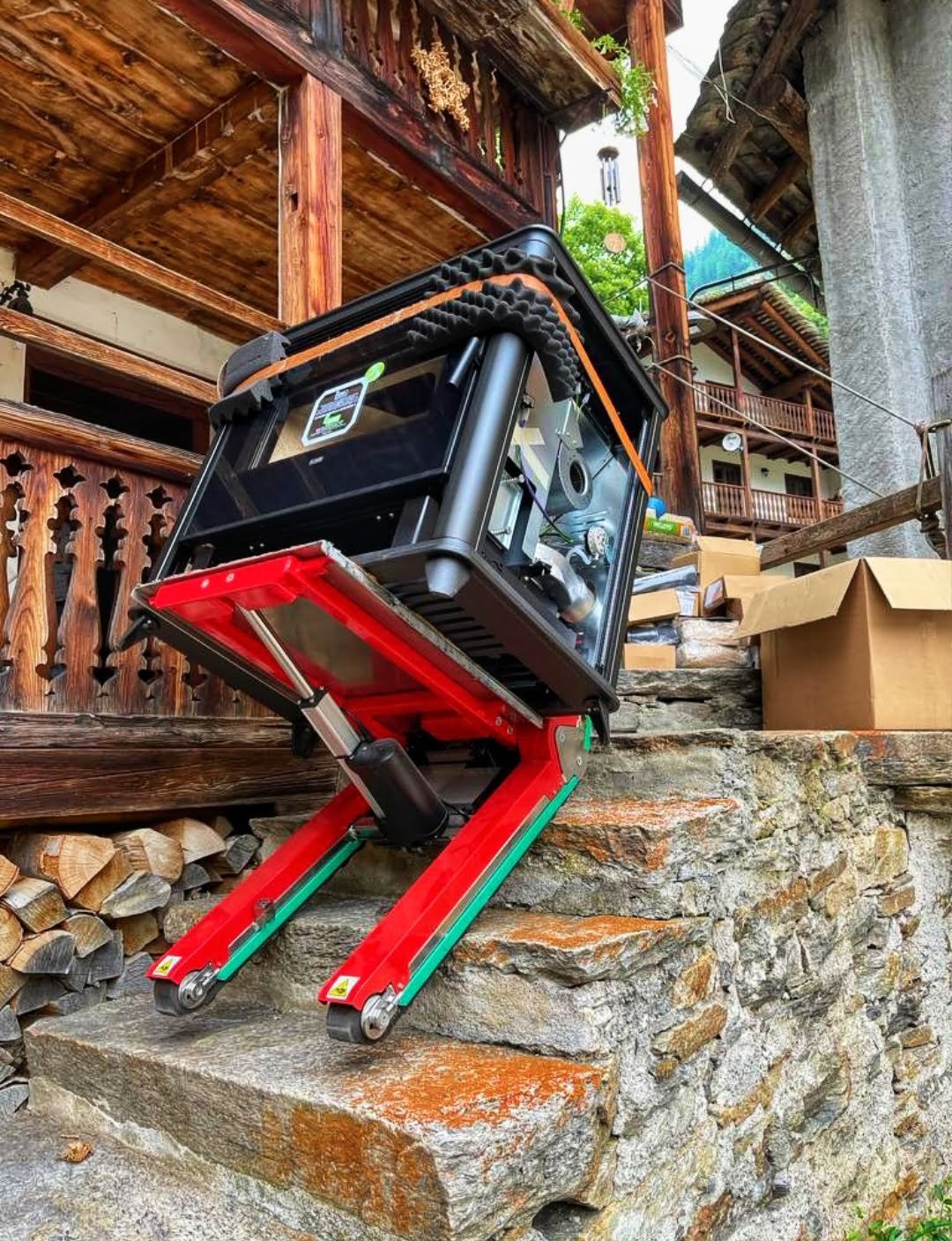 Treppenkarren für Installation von Pelletofen in Stockwerke