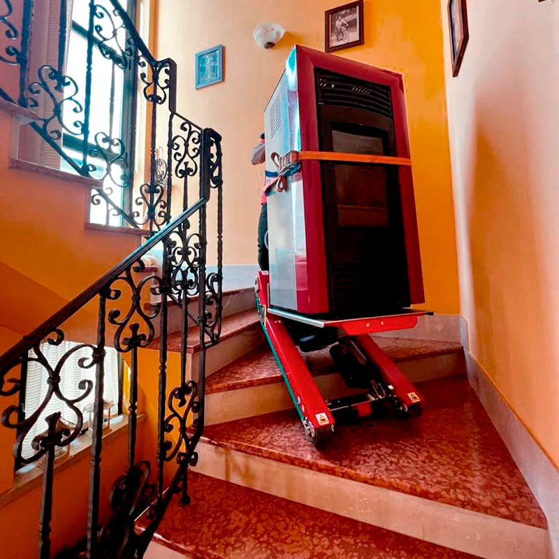 Domino stair climber for pellet stove transport on steps
