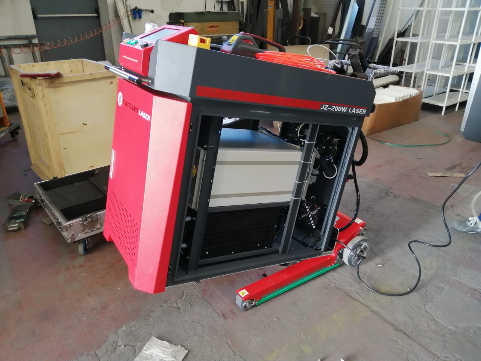 Zonzini stair climber for large appliance transport