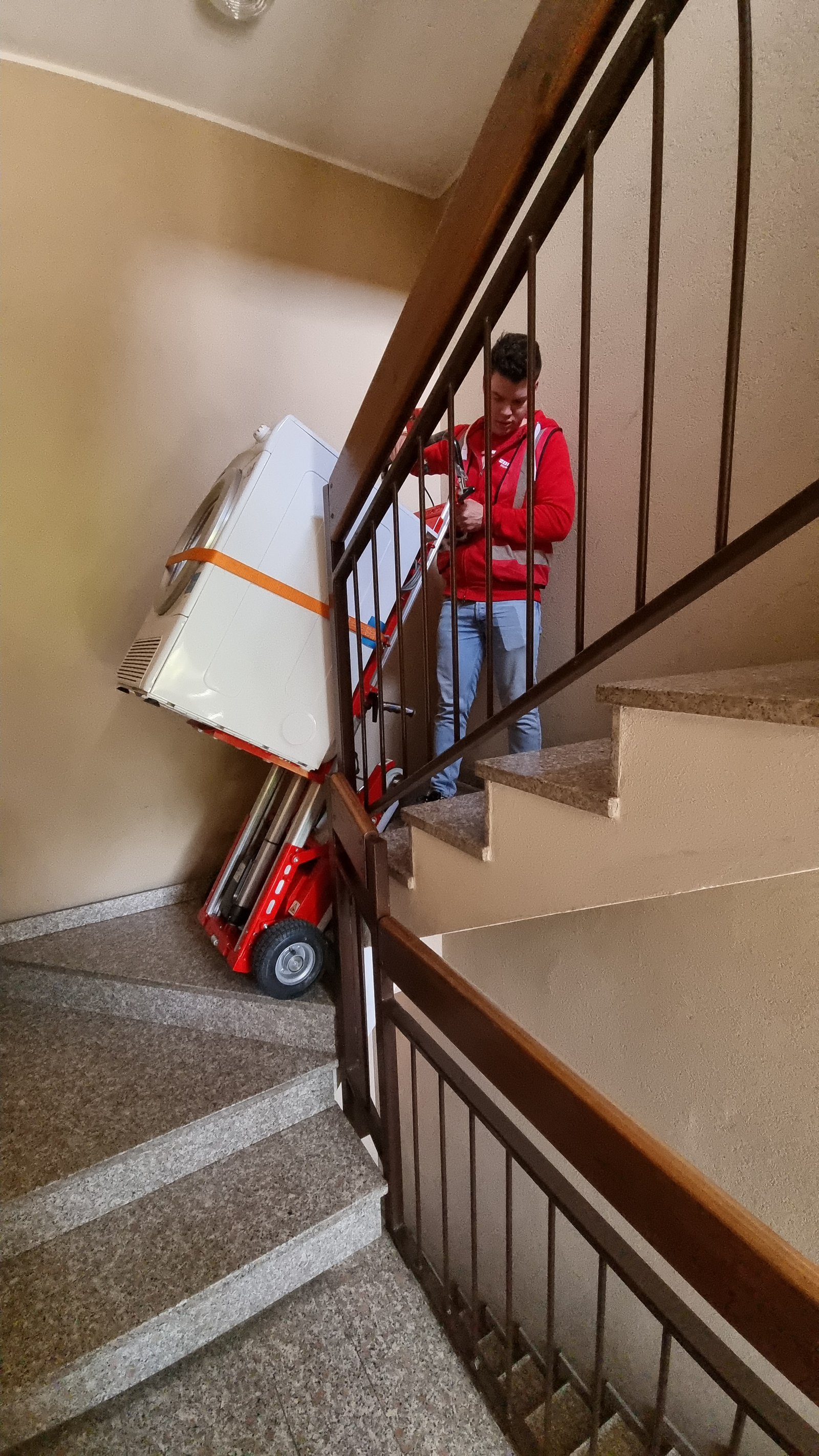 Electric stair climbing dolly for large appliances