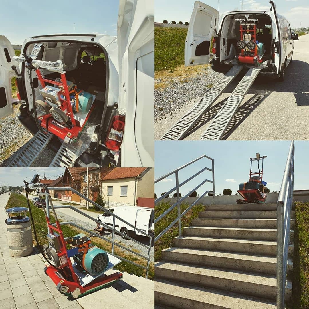 Carretilla sube escaleras para transporte de SAI de continuidad