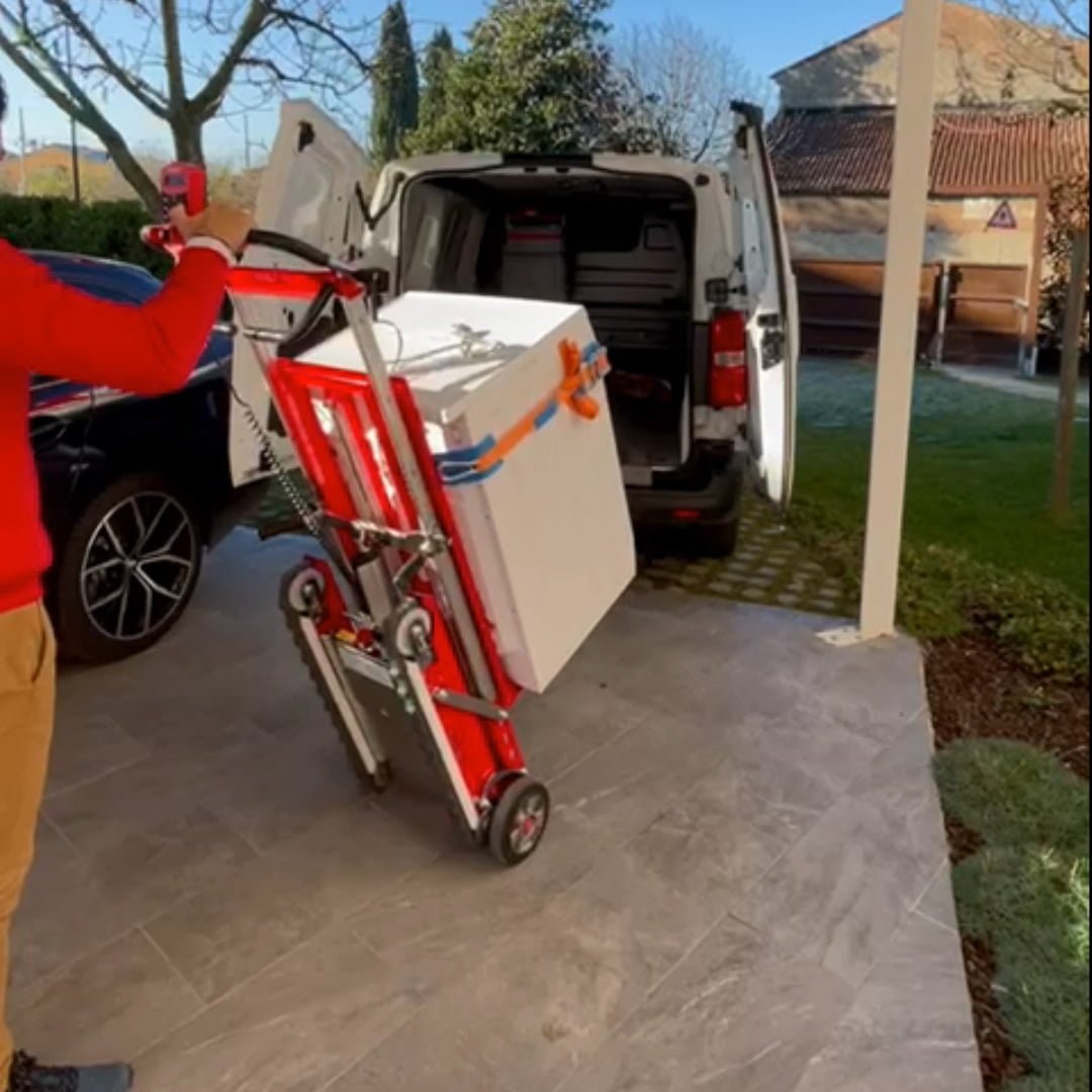 Chariot monte-escalier pour transport d'appareil électroménager lourd