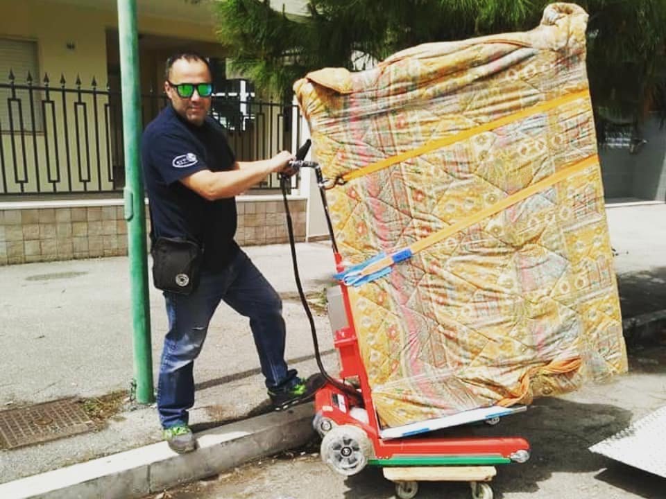 Carrello Zonzini per trasporto pianoforte su strada